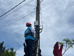 PLN Icon Plus SBU Regional Bali dan Nusa Tenggara Tertibkan Penggunaan Tiang Listrik Ilegal oleh ISP (Internet Service Provider) di Tabanan