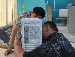 Pastikan Kinerja Optimal, PLN Icon Plus Lakukan Maintenance Rutin pada Fasilitas Elektronik di Kantor